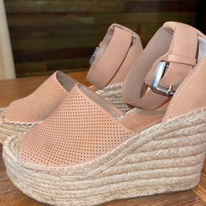 Marc Fisher Espadrille Wedge Platform Sandals Nude Size 6 1/2 6.5